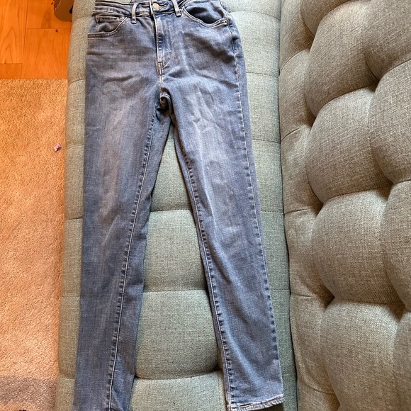 Levi’s Red tab 721 high rise skinny jeans - Picture 6 of 9